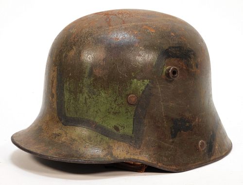 WWI German M16 Camouflage Painted Helmet