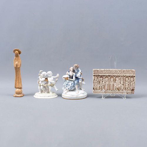 Lote de figuras decorativas Italia y Croacia, SXX Elaborado en porcelana Capodimonte , resina moldeada, madera tallada. Pzas. 9