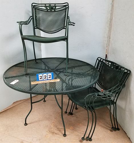 WROUGHT 4' DIAM PATIO TABLE W/ 5 CHAIRS