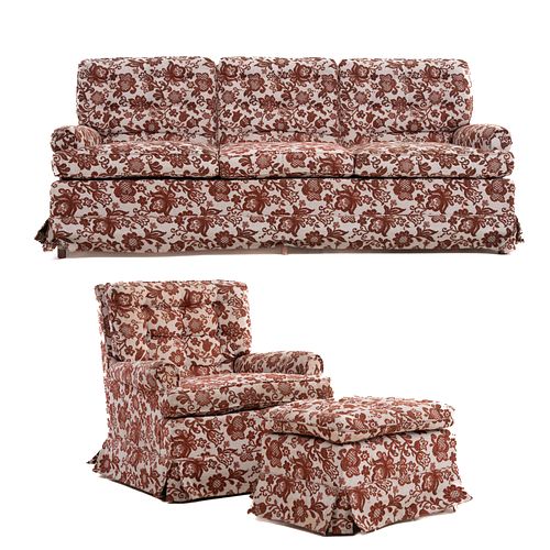 Sala. SXX. Estructutra en madera. Con tapicería de tela floral color rojo. Consta de: taburete, sofá de 3 plazas y sillón individual.