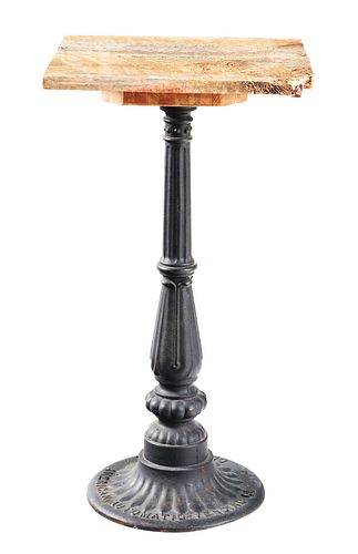 AMERICAN AUTOMATIC VENDING CO. CAST IRON PEDESTAL STAND.