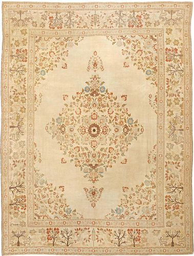 Antique Persian Tabriz Rug 12 ft 9 in x 9 ft 6 in (3.89 m x 2.9 m)