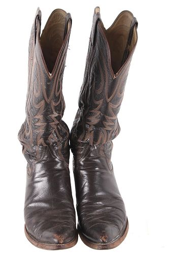 The Sanders Leather Embroidered Cowboy Boots