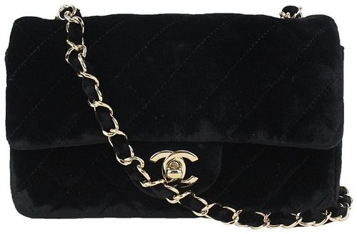 CHANEL BLACK QUILTED VELVET MINI CLASSIC FLAP CHAIN BAG SILVER