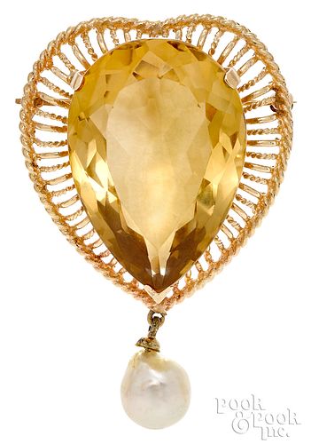 14K yellow gold heart shaped brooch