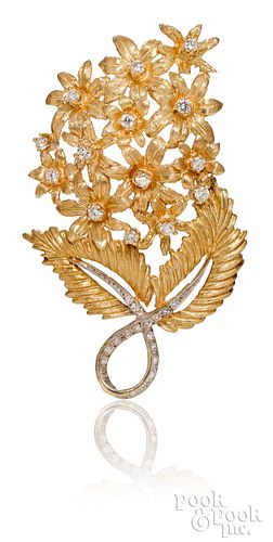 14k yellow gold floral brooch