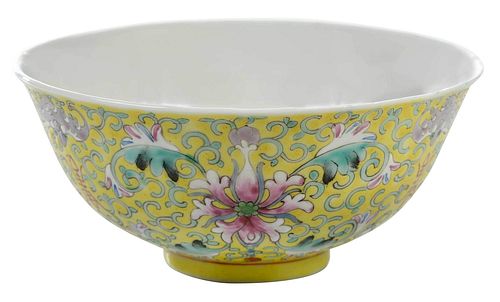 Chinese Yellow Ground Famille Rose Porcelain Bowl