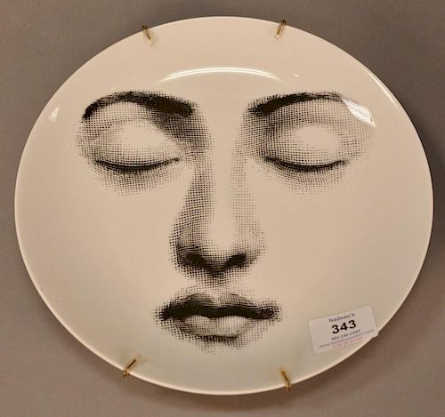 Piero Fornasetti porcelain plate marked Tema E Variazioni 213, Fornasetti Milano made in Italy. dia. 10 in.