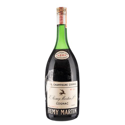 Rémy Martin. V.S.O.P. Fine Champagne. Cognac. France. En presentación de 2 Lts.
