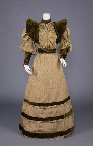 GREEN SILK & VELVET AFTERNOON DRESS, c. 1895