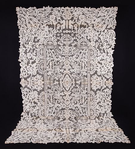 LACE TABLE & BED COVERINGS, LATE 19TH C & 1920s
