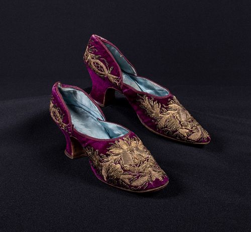 SILK VELVET RAPPORT EMBROIDERED EVENING SHOES, 1860s