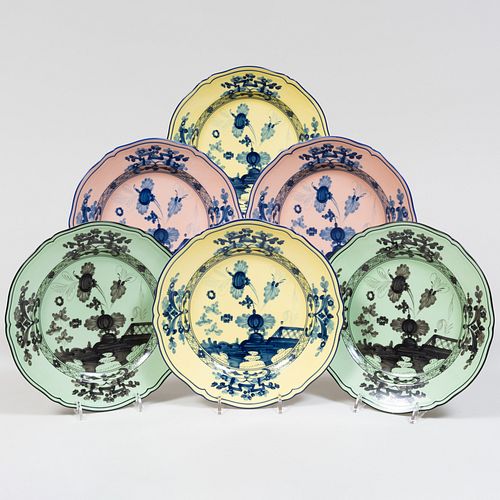 Set of Ginori Porcelain Dessert Plates in the 'Oriente Italiano' Pattern