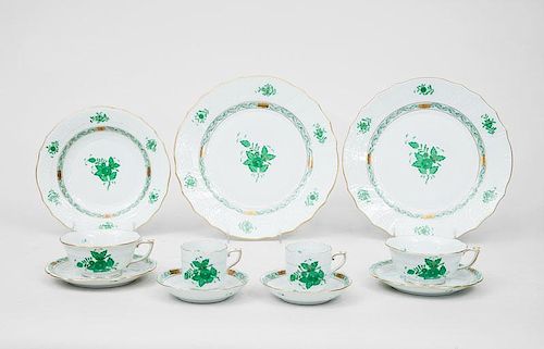 Herend Porcelain 133-Piece Part Dinner Service, in the Green Bouquet Pattern