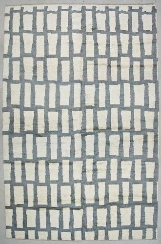 Moroccan Pile Carpet: 12'7" x 18'10" (384 x 547 cm)