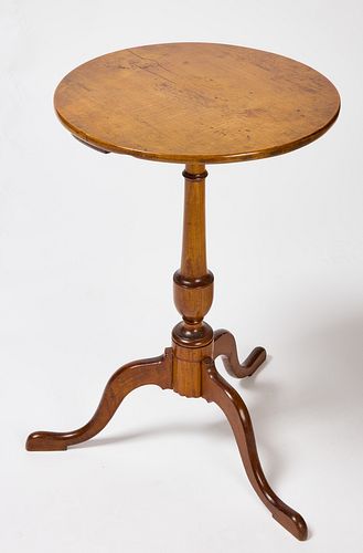 Candlestand with Round Top