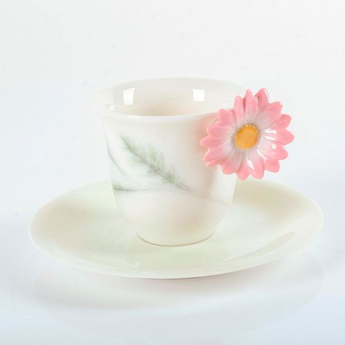 Daisy Cup & Saucer 1006053 - Lladro Porcelain Decor