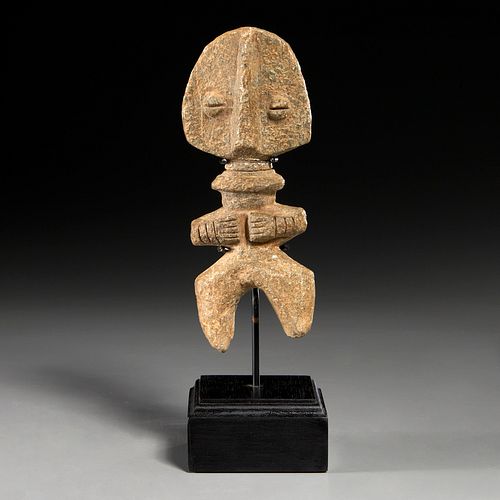 Bura-Asinda Culture,anthropomorphic stone figure