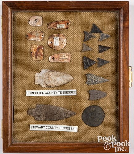 Group of eighteen ancient artifacts