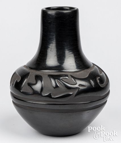 Santa Clara Indian blackware pottery water jar