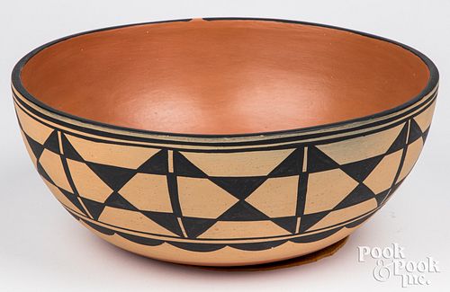 Massive Santo Domingo Indian pottery dough bowl