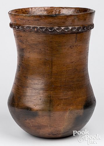 Large Navajo Indian pottery jar