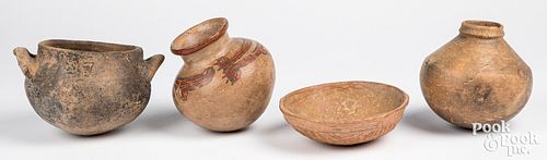 Four Pre-Columbian pottery items