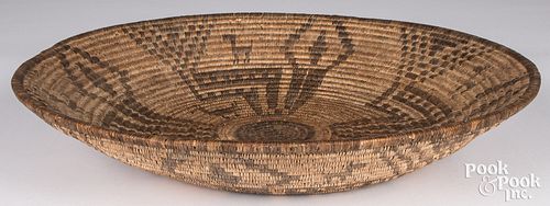 Large Apache Indian figural basket tray, 19th c.