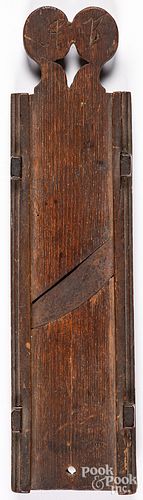 Diminutive oak slaw board, early 19th c.