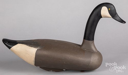 Chesapeake Bay carved and painted Canada decoy