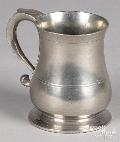 English pewter mug, late 18th c.
