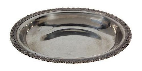 An American Silver Serving Bowl 22 ozt 4.79 dwt; length 11 inches