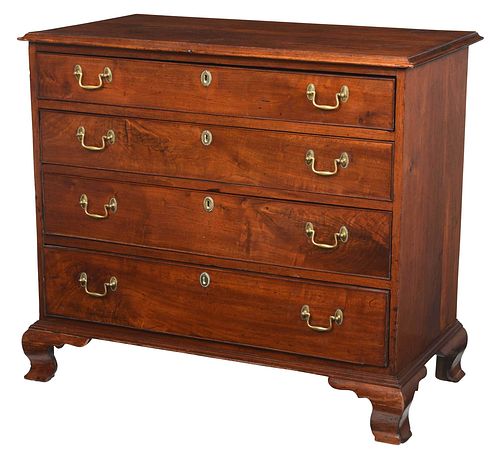 Philadelphia Chippendale Walnut Chest of Drawers