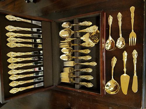 BXD 69 PC GILT STAINLESS FLATWARE "BAROQUE" BY GODINGER
