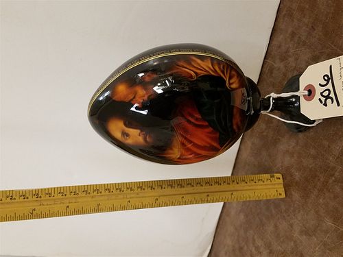 RUSSIAN LACQUERED WOOD EGG AND STAND 8"