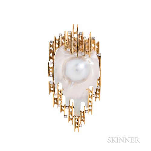 Large 18kt Gold, Mabe Pearl, and Diamond Pendant