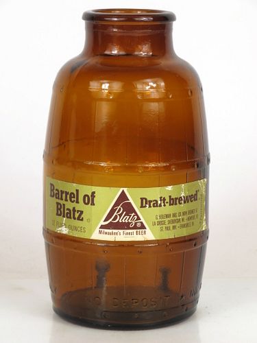 1974 Barrel of Blatz Beer 12oz Keg bottle Milwaukee, Wisconsin