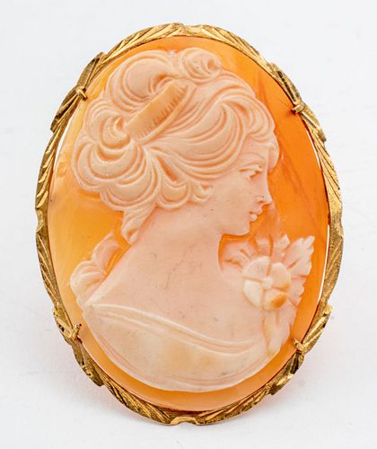 Vintage 18K Yellow Gold Cameo Brooch / Pendant