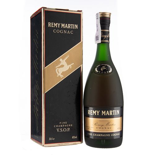Rémy Martin. V.S.O.P. Fine Champagne. Cognac. France. En presentación de 700 ml.