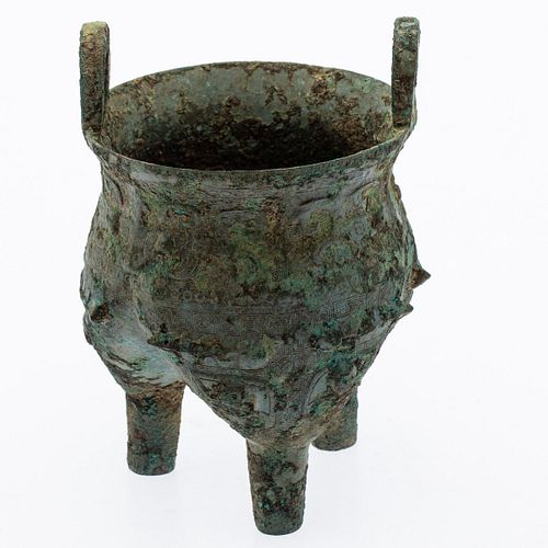 Shang Dynasty Style Bronze Footed Pot