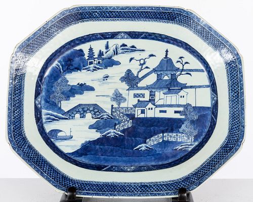 Chinese Export Blue/White Serving Platter, 18/19th C