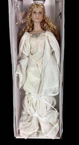 16" Tonner The Lord of the Rings "Arwen Evenstar" doll. NIB.
