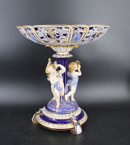 Antique Royal Worcester Porcelain Figural Tazza.
