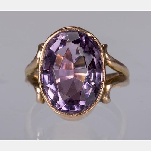 A 10kt. Yellow Gold and Amethyst Ring,