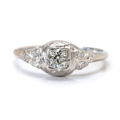 Ladies Platinum Antique Engagement Ring 