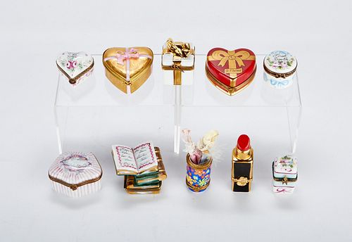 Grp: 10 French Limoges Porcelain Pill Boxes Hearts