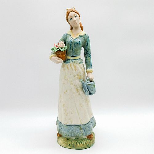 Porcelana Artistica Levantina Figurine, Lady with Flowers