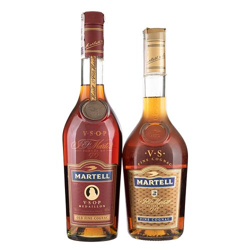 Martell. V.S. y V.S.O.P. Cognac. France. Piezas: 2. En presentación de 700 ml.