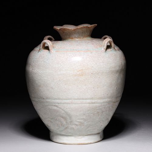 Chinese Monochrome Crackle Glazed Vase