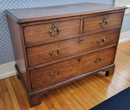 English Oak Chest of Drawers, 19th Century